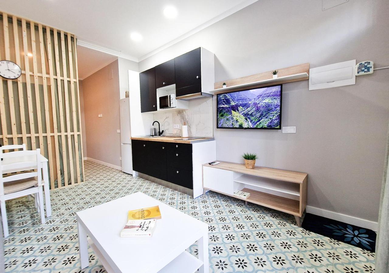 Apartamentos Manzanares 'Madrid Rio' エクステリア 写真
