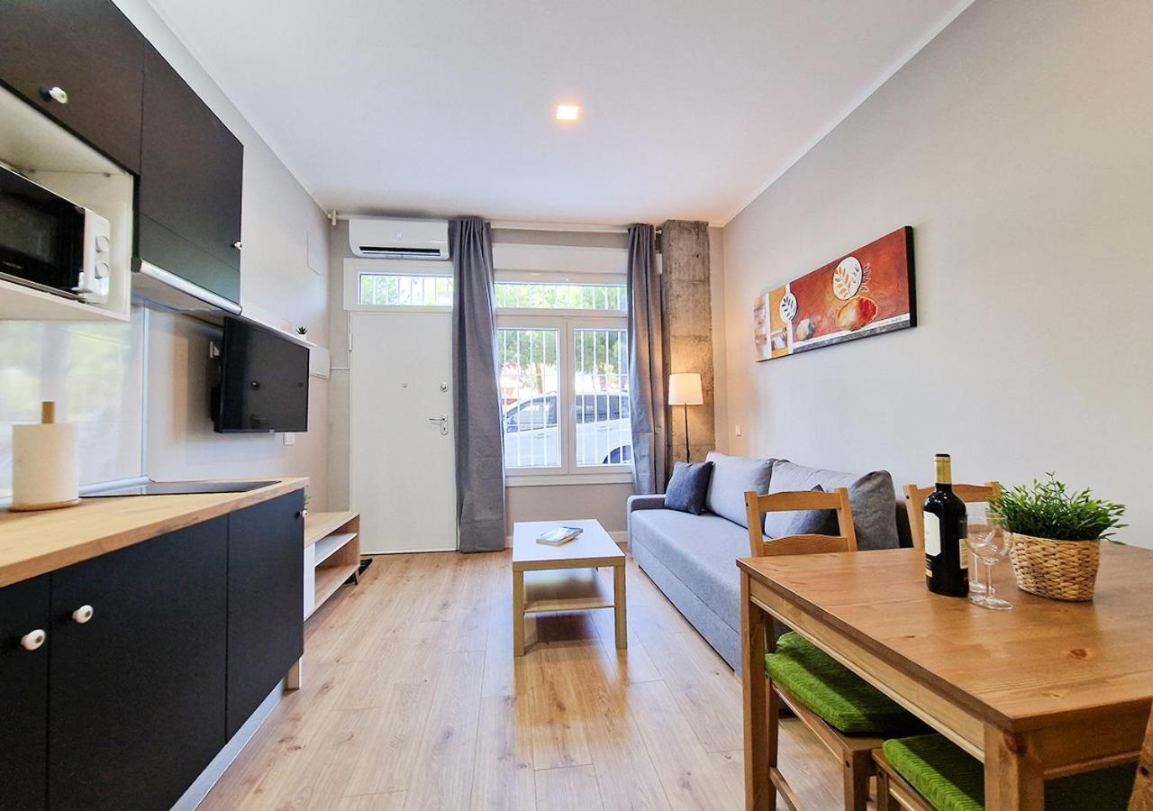 Apartamentos Manzanares 'Madrid Rio' エクステリア 写真