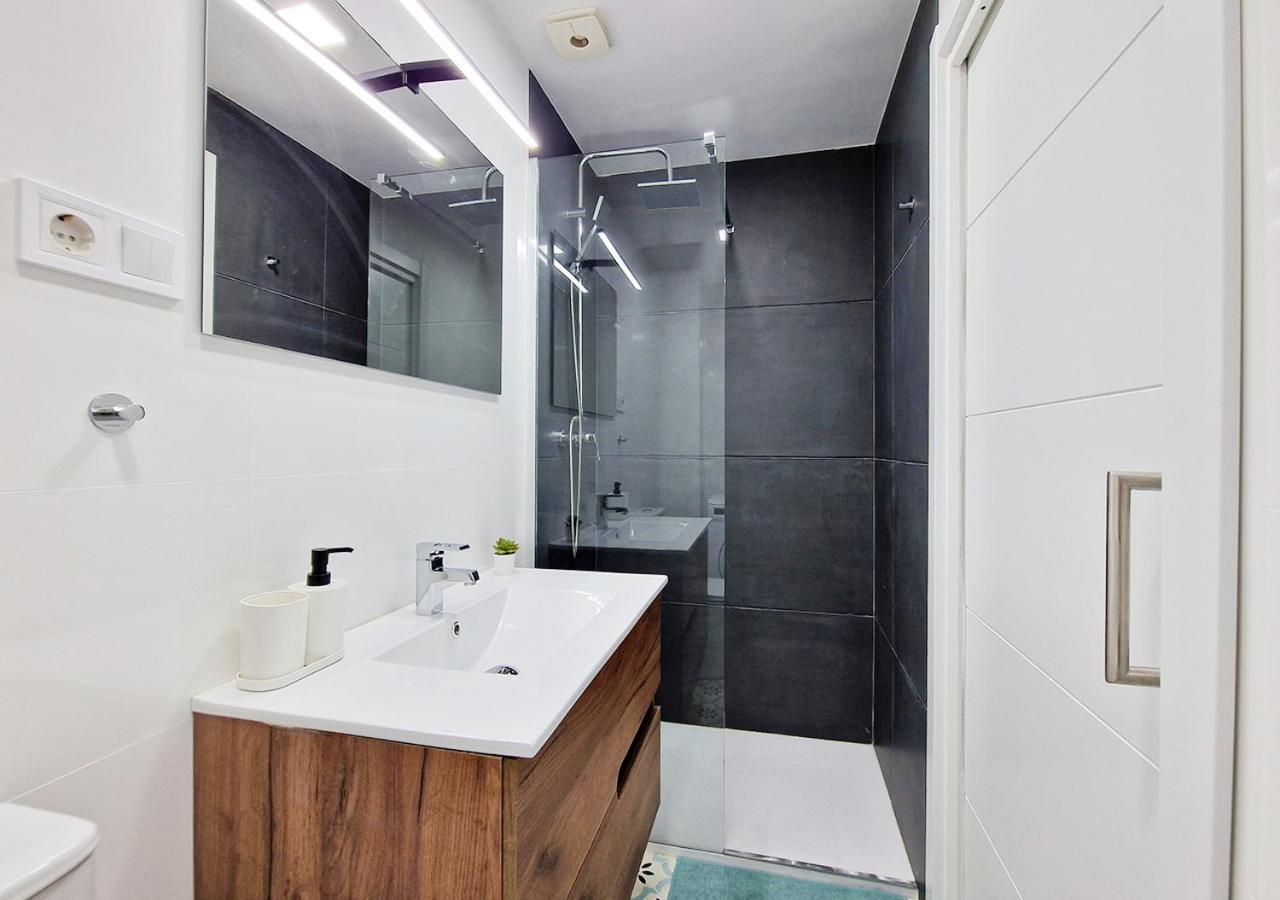 Apartamentos Manzanares 'Madrid Rio' エクステリア 写真